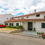Lauschiges Nur 250 Meter Zum Mit Meerblick, Privatparkplatz, Wifi Daire