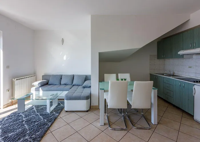 Lauschiges Nur 250 Meter Zum Mit Meerblick, Privatparkplatz, Wifi Apartament *