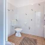 Lauschiges Nur 250 Meter Zum Mit Meerblick, Privatparkplatz, Wifi * Dramalj